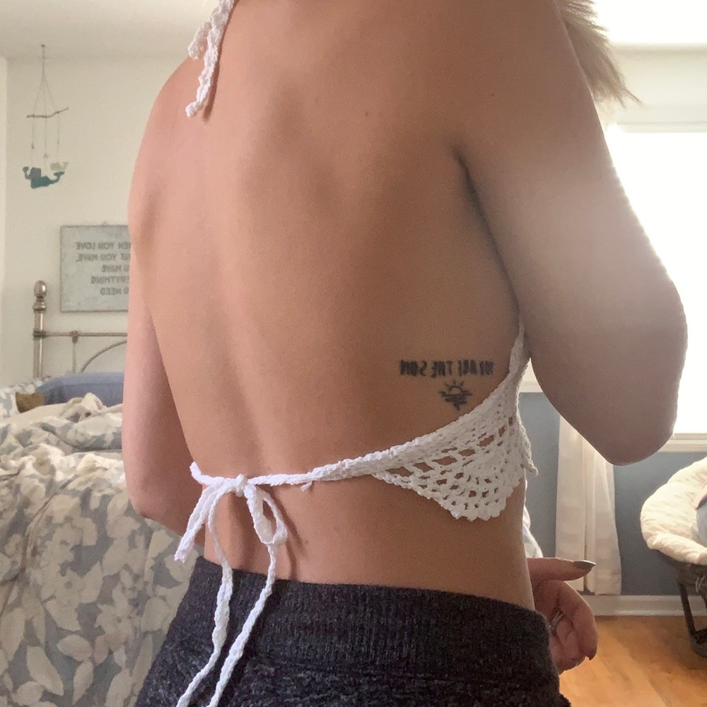 Macrame top- NWOT - Picture 2 of 3